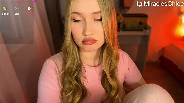ChloeMillerMeow online show from August 6, 8:11 pm