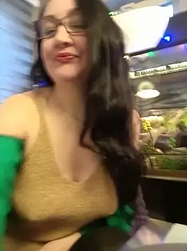 CamilleDesire online show from March 20, 5:47 pm