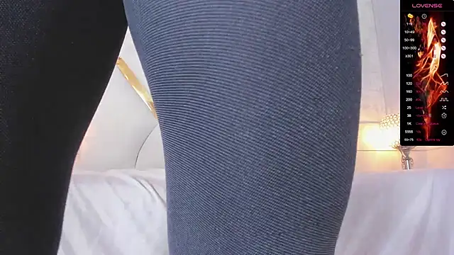 Snapshot of Donnapaul chatting on October 16, 12:28 pm Donnapaul online show from October 16, 12:28 pm