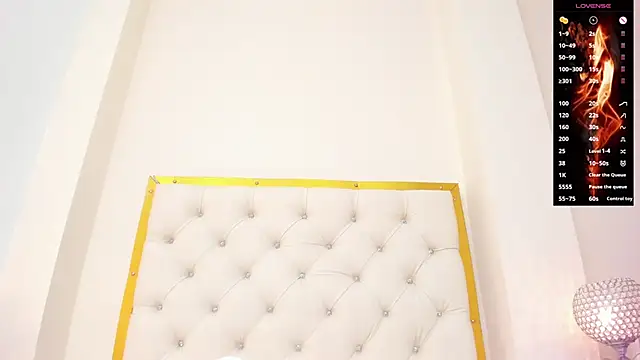 Snapshot of Donnapaul chatting on November 24, 12:16 pm Donnapaul online show from November 24, 12:16 pm