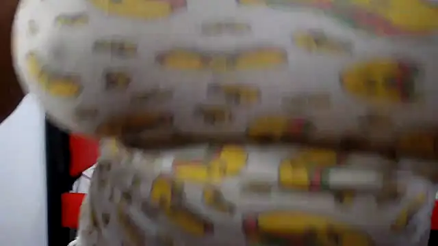 Sweettei online show from October 18, 11:11 am