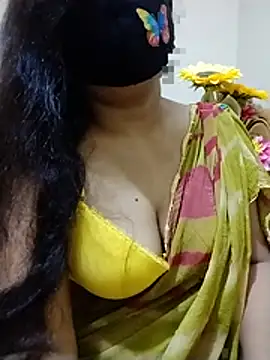 Snapshot of Ameera19 chatting on June 10, 9:14 pm Ameera19 online show from June 10, 9:14 pm