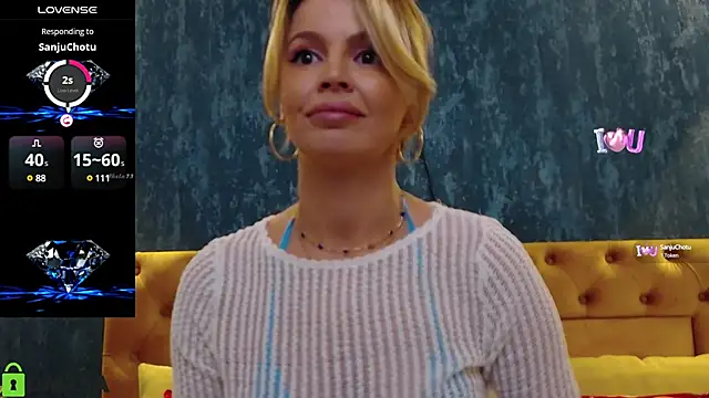 Snapshot of EvaDiamondXX chatting on December 19, 5:18 pm EvaDiamondXX online show from December 19, 5:18 pm