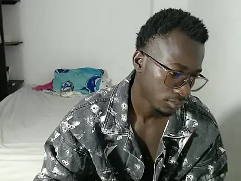 Snapshot of _Lowmaypalacios chatting on March 20, 1:16 pm Lowmaypalacios online show from March 20, 1:16 pm