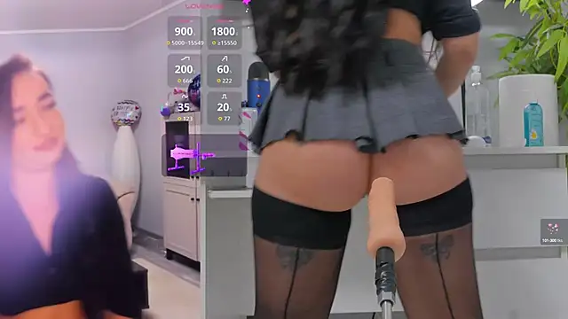 Snapshot of luckyalice_ chatting on September 12, 7:03 pm luckyalice  online show from September 12, 7:03 pm