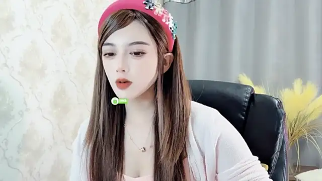 VIWVI online show from December 8, 8:09 am