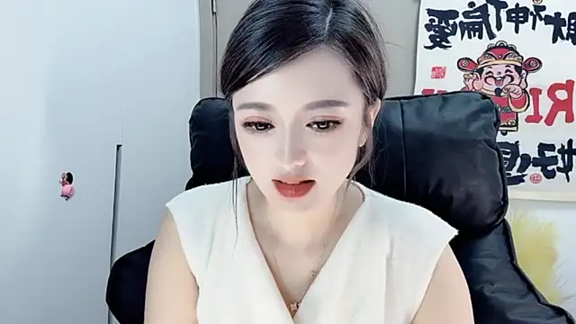 VIWVI online show from February 18, 8:16 am