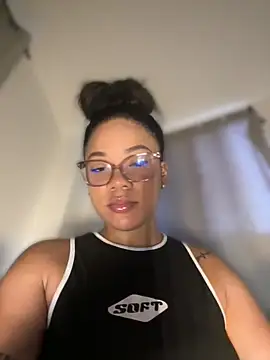 Snapshot of ashley_Tompson1 chatting on July 15, 11:48 am ashley Tompson1 online show from July 15, 11:48 am