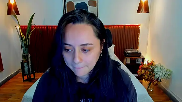 KatherineBond online show from January 16, 8:35 pm