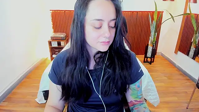 KatherineBond online show from February 14, 6:26 pm