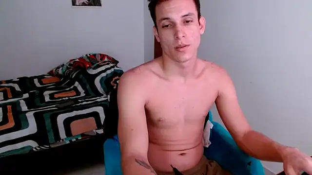 Snapshot of deividcloud36 chatting on October 11, 11:25 pm deividcloud36 online show from October 11, 11:25 pm