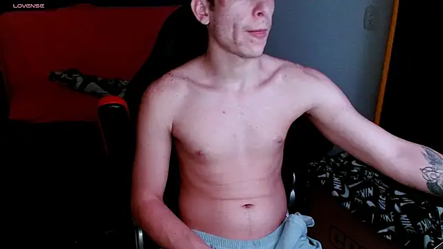 Snapshot of deividcloud36 chatting on January 11, 10:04 pm deividcloud36 online show from January 11, 10:04 pm