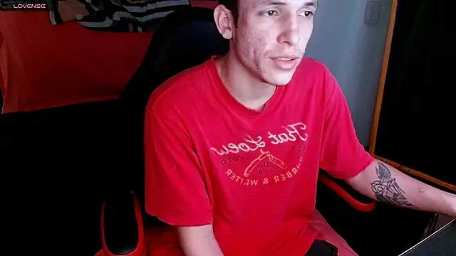 Snapshot of deividcloud36 chatting on January 14, 7:52 pm deividcloud36 online show from January 14, 7:52 pm