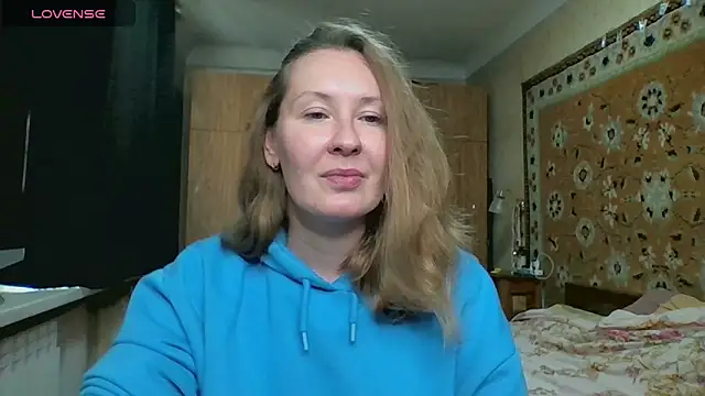 AnnaXLovers online show from October 10, 12:15 pm