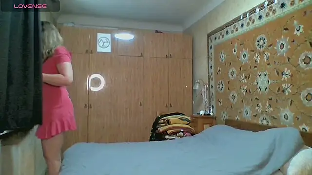 AnnaXLovers online show from July 16, 8:42 am