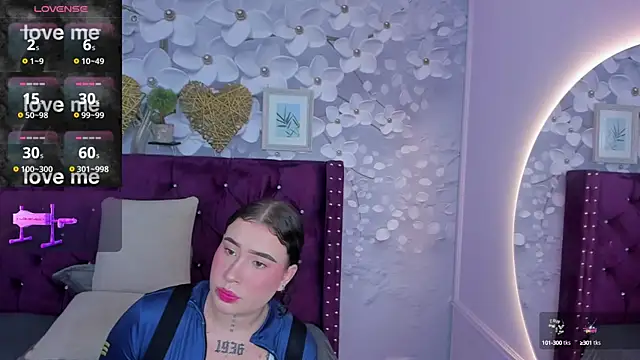 Snapshot of Danee_19_ chatting on February 8, 12:17 pm Danee 19 online show from February 8, 12:17 pm