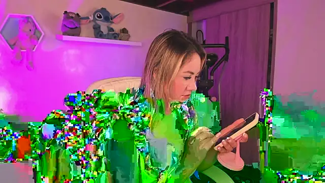 Snapshot of Nataliia_09 chatting on October 17, 2:52 pm Nataliia 09 online show from October 17, 2:52 pm