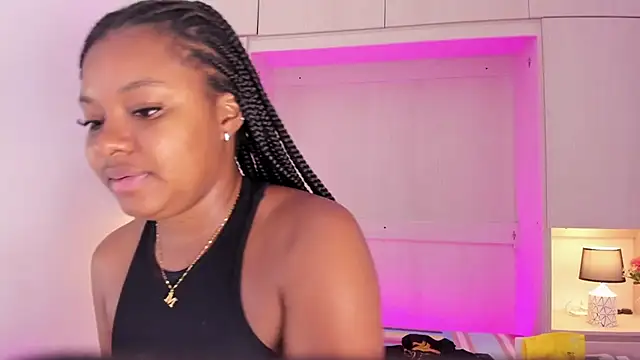 tamaraa smiith online show from March 6, 1:46 pm