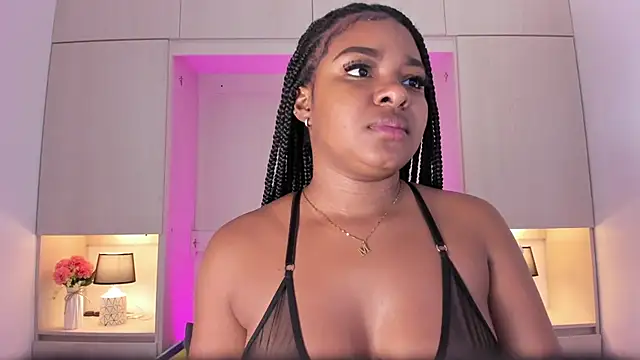 tamaraa smiith online show from March 7, 4:11 pm