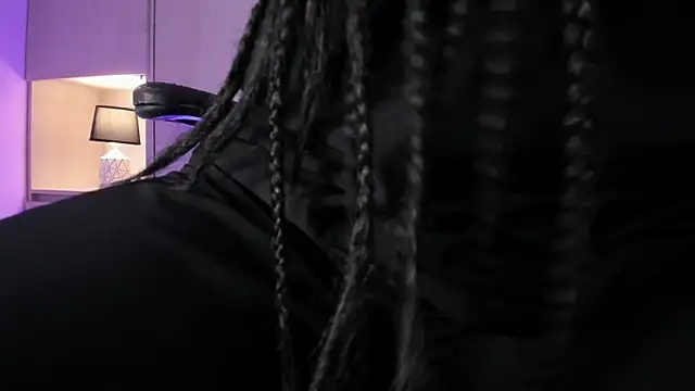 tamaraa smiith online show from September 30, 7:41 pm