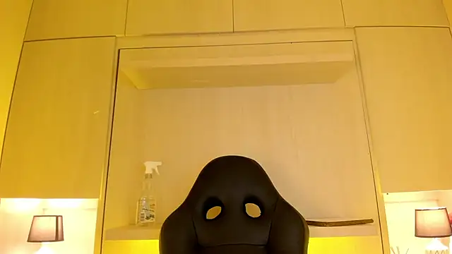 tamaraa smiith online show from November 14, 7:56 pm