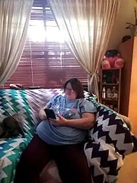 Bayou Woman68 online show from June 17, 4:30 pm