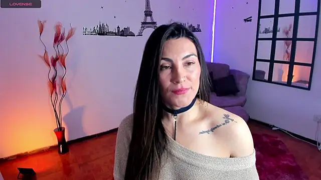 Elizabeth taylor b online show from March 7, 5:49 pm