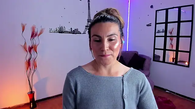 Elizabeth taylor b online show from October 22, 11:26 pm