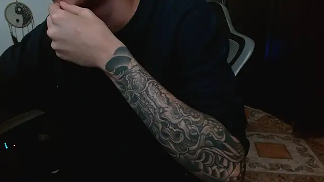 aaron blug online show from September 8, 10:31 pm