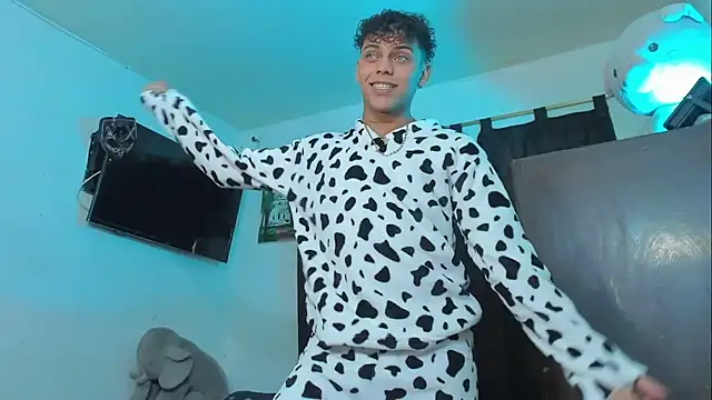 Snapshot of visaelX chatting on December 16, 3:22 pm visaelX online show from December 16, 3:22 pm