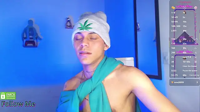 Snapshot of visaelX chatting on March 8, 9:18 pm visaelX online show from March 8, 9:18 pm