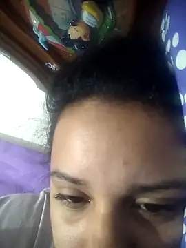 Snapshot of _Miaaleon chatting on November 26, 9:10 am Miaaleon online show from November 26, 9:10 am