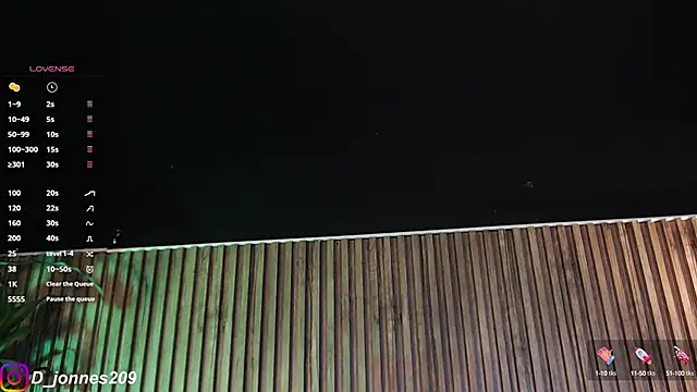 Snapshot of DilanJonnes_ chatting on September 28, 10:26 pm DilanJonnes  online show from September 28, 10:26 pm