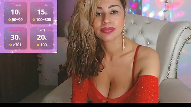 Snapshot of Isabelhot1 chatting on October 21, 8:09 pm Isabelhot1 online show from October 21, 8:09 pm