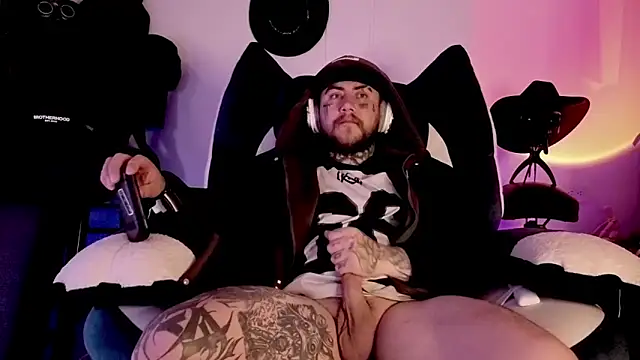 Ash gusbig online show from March 1, 2:35 am