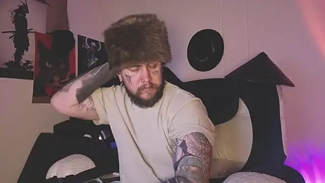 Ash gusbig online show from March 19, 3:32 am