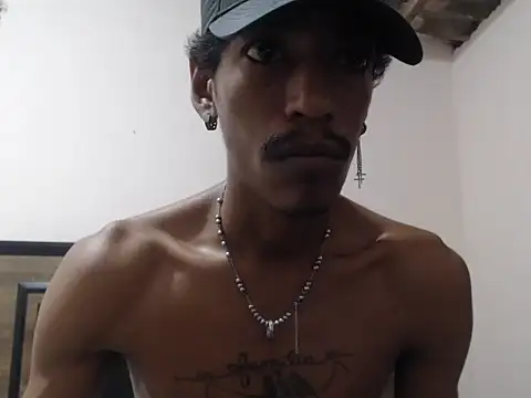 AlbertBigCock online show from September 13, 4:23 am