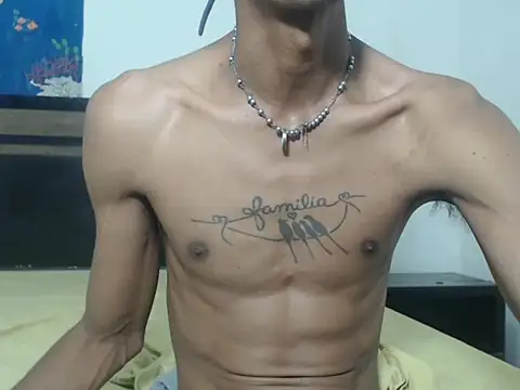 AlbertBigCock online show from April 5, 1:25 am