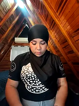 AmbarBurhan online show from March 25, 4:35 pm