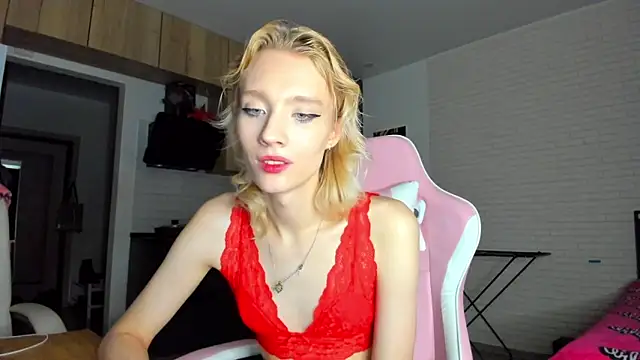 Snapshot of _Alice_Kitty chatting on January 15, 11:15 am Alice Kitty online show from January 15, 11:15 am