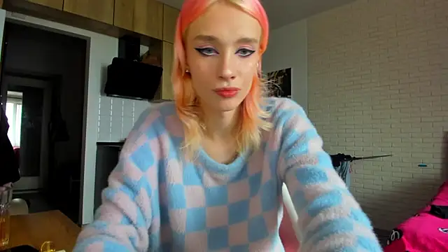  Alice Kitty online show from June 18, 8:58 am