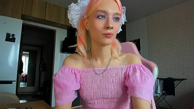  Alice Kitty online show from July 8, 8:19 am