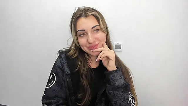 Summmmersky online show from February 8, 3:21 pm