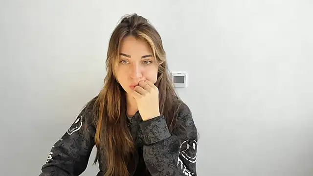 Summmmersky online show from February 26, 9:53 am