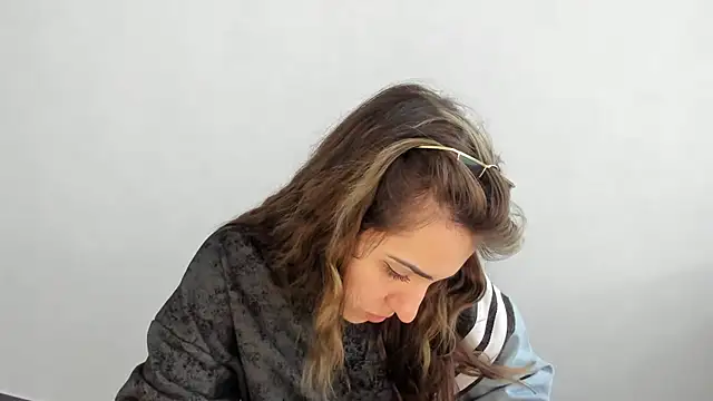 Summmmersky online show from March 7, 2:45 pm