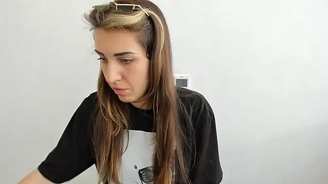 Summmmersky online show from March 22, 11:53 am