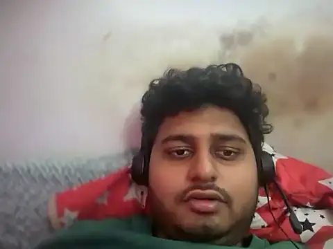 Snapshot of RyanHoran69@xh chatting on March 6, 10:34 am RyanHoran69xh online show from March 6, 10:34 am