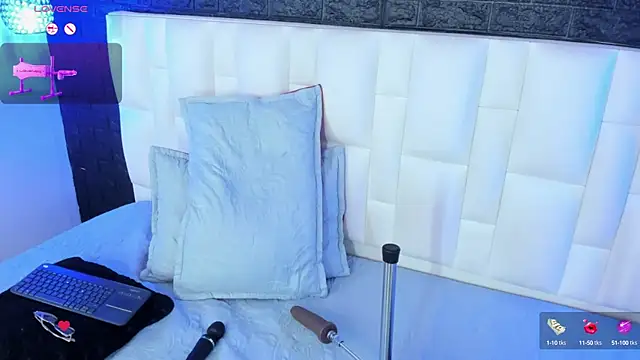 Abbyadams online show from October 16, 3:07 am