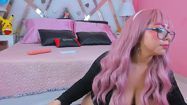 AnngelaSkye online show from January 19, 8:29 am