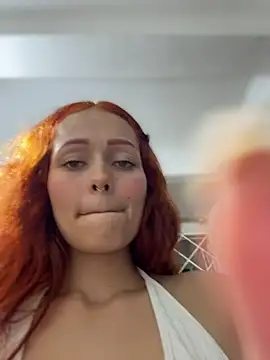 Miss-Abbii online show from March 8, 2:26 am